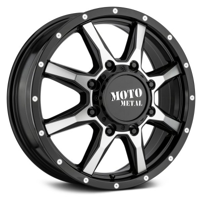 Moto Metal MO995 8.20X20 8X210 ET127.0 NB154.30 Gloss black machined - front